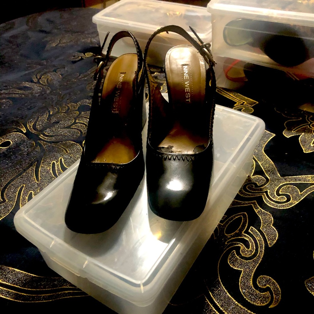 Black Shoes